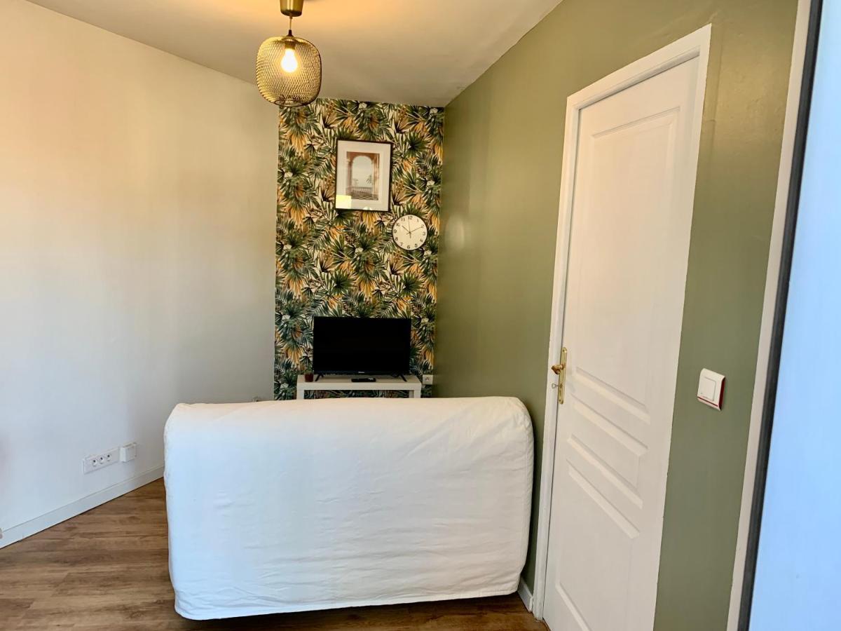 Superbe Appartement Avec Parking Gratuit Sur Place 생드니 외부 사진